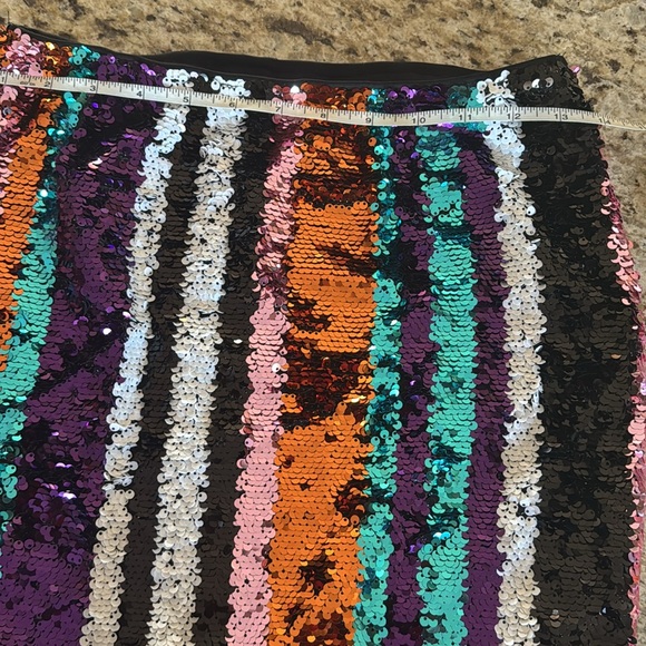 sequin skirt and top set - Picture 3 of 7